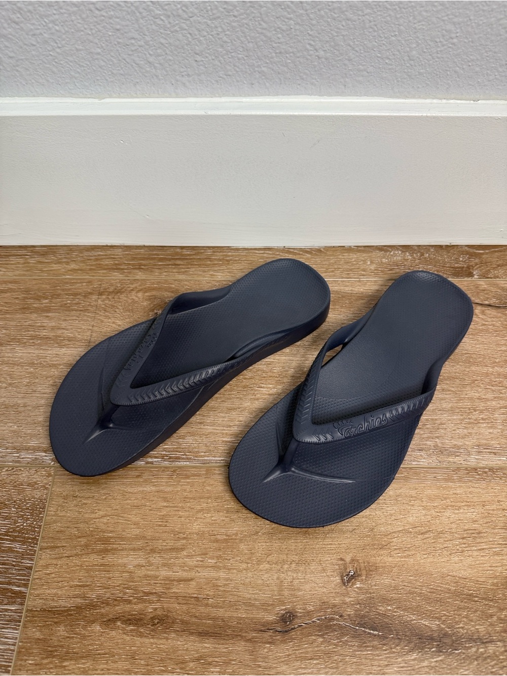 Archie’s Navy Blue Flip flops - Picture 2 of 7